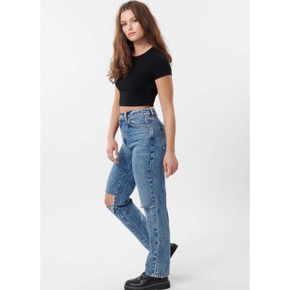 NWT Garage Denim Coupe Droite Vintage Stright Jeans in Sharp Blue Size 7/28